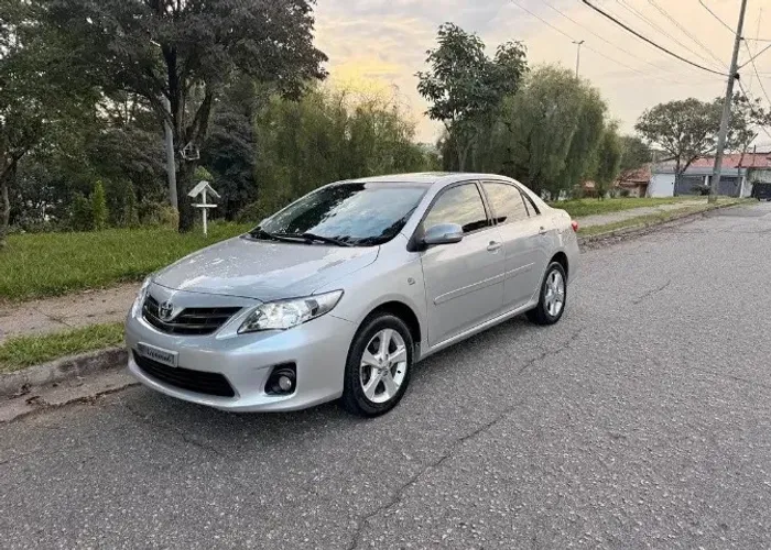 Toyota Corolla XEI 2.0 Flex 16V Aut. 2013