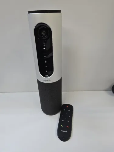 Câmera de Vídeo Conferência - USB - Logitech ConferenceCam Connect