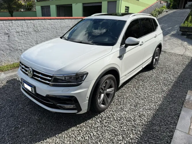 Volkswagen Tiguan Allspac R-line 350 TSI 2.0 4X4 2020