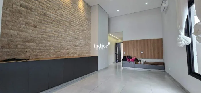 Casas Condomínio no Bairro Condomínio Bella Città, 3 quartos, 3 suítes, 4 vagas, Condomíni