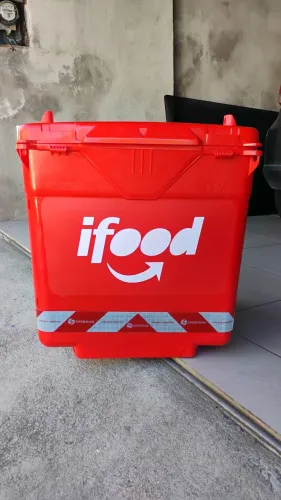Baú de 110 litros