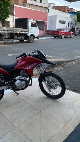 Vendo minha moto