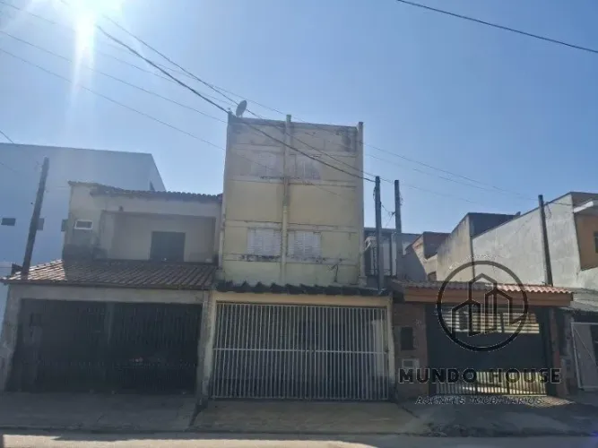 Prédio dois andares, salão e edículas ao fundo, Ipanema Ville, Sorocaba
