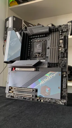 Z790 GIGABYTE AORUS MASTER WIFI