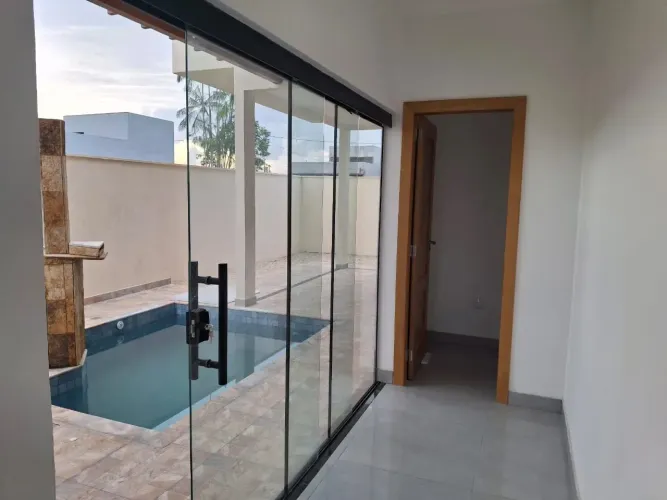 Imóvel para venda com 250 m2 com 3 suítes no Cond. Jardim Marselha - Marituba - PA