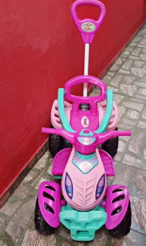 Carrinho de passeio Maral