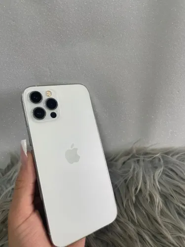 ?IPHONE 12 PRO *256GB* ?BRANCO ?76% ?R$1.999.00