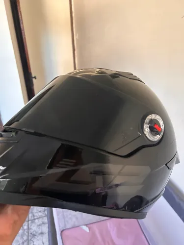 Capacete