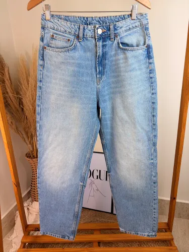 Calça jeans reta azul Zara 40