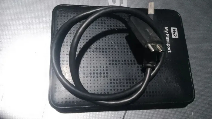 Case+ HD 1 terabytes, portátil.