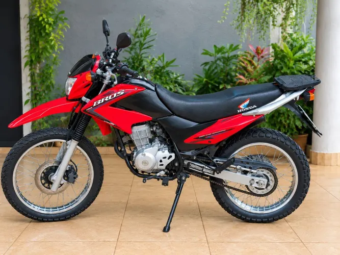 Bros NXR 150 Vermelha
