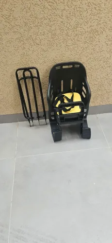 Cadeirinha infantil para bicicleta 