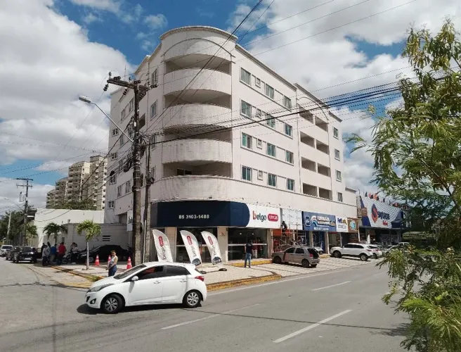 PONTO COMERCIAL PARA LOCAÇÃO | AV. WASHINGTON SOARES CAMBEBA | APROX. 140m²