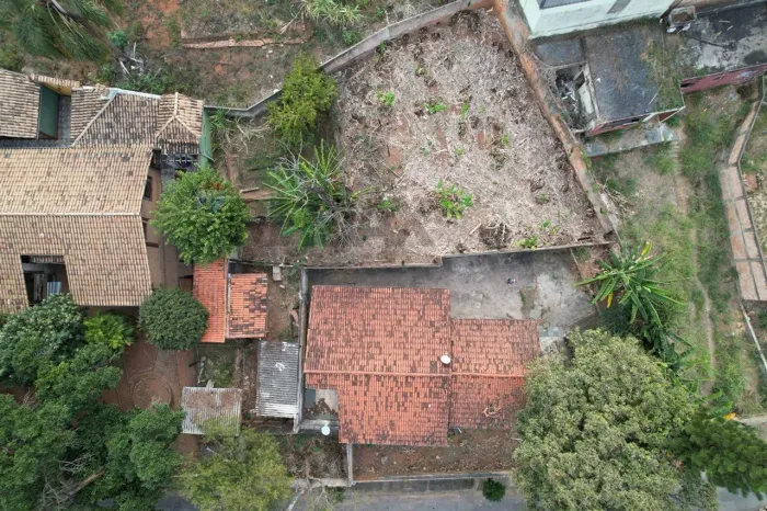 Terreno a venda com 39 metros de frente e excelente vista
