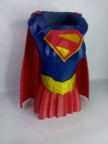 Balde de Pipoca Supergirl - 25 cm | Impressão 3D