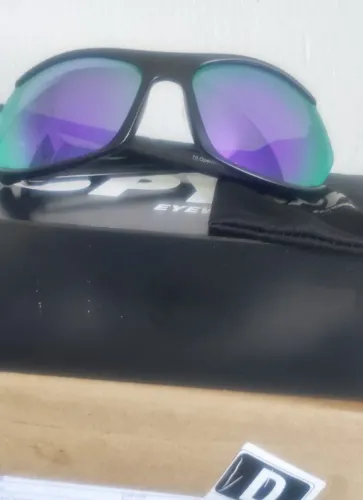 Óculos Spy