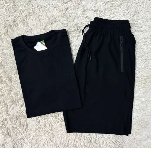 Kit Camisa Básica e Short Poliamida