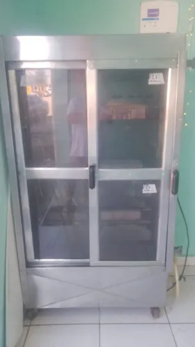 Máquina de assar frango 