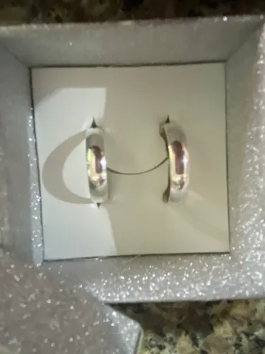 Vendo par de aliança de prata 