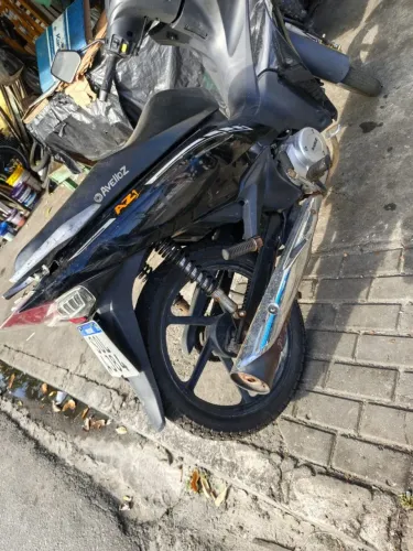 Avelloz AZ1 2025 50cc 2.000km EM 12X no cartão