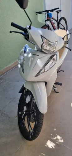 Vendo Honda Biz ano 2026