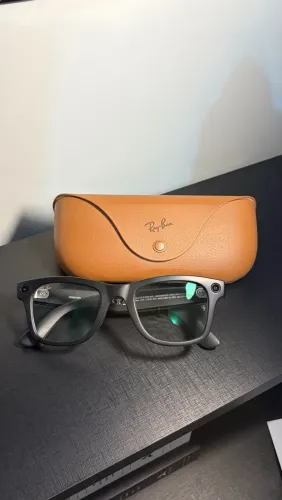 Ray-Ban Meta Wayfarer Gen2 Polished Black com Lente Transitions