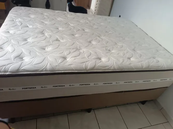 Cama box