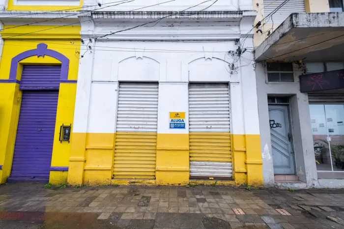 Prédio Comercial para Aluguel no Centro de Pelotas RS com ótima visibilidade, grande fluxo