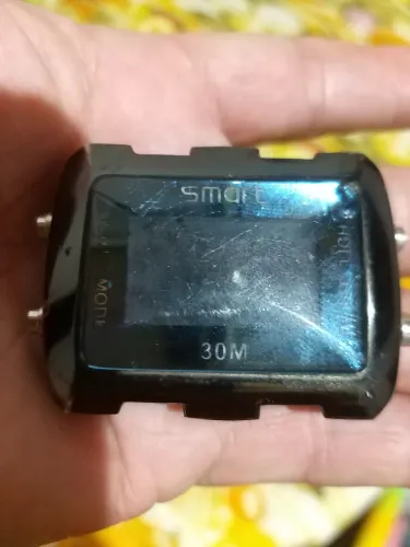 Vendo relógio antigo da marca Esmart digital original,sem pulseira