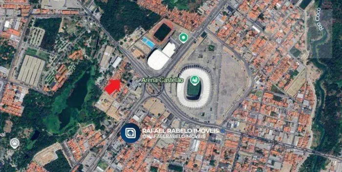Terreno com 3500m² à venda em Fortaleza.