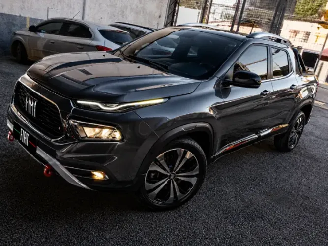 Fiat Toro Volcano 2.0 16V 4X4 TB Diesel Aut. 2025