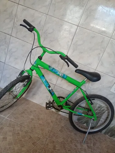 Bicicleta Verde infantil