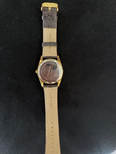 relógio technos riviera dourado verde