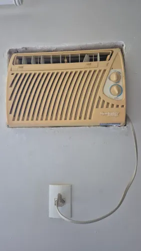 Ar condicionado de janela