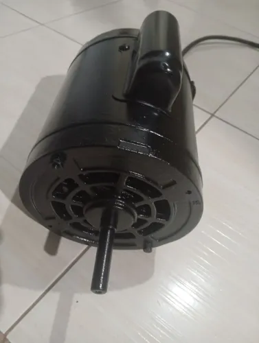 Motor de indução monofásico
