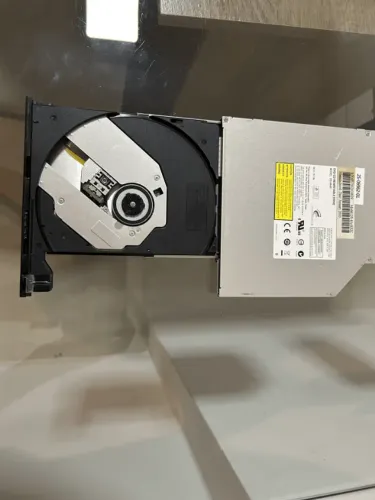 Leitor e gravador CD/DVD SATA DS-8A4S32C - ItauTec W7410, W7415