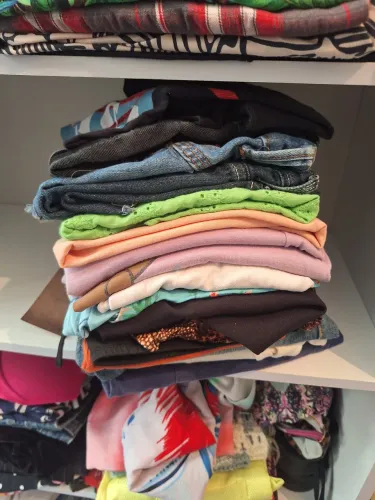 Lote de roupa feminino 25 pecas