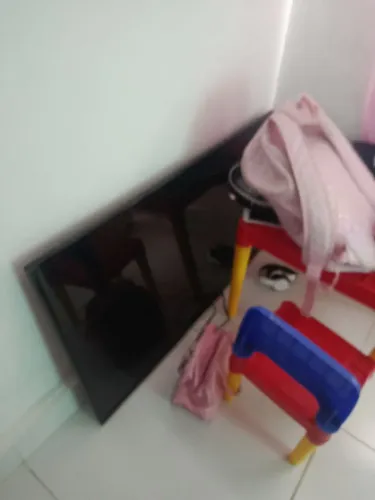 Vende se Tv com led ruim