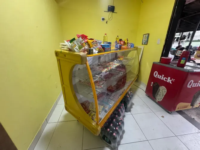 Vendo balcão de padaria