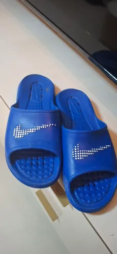 Chinelo Nike masculino 40/21 comprei tem poucos dias