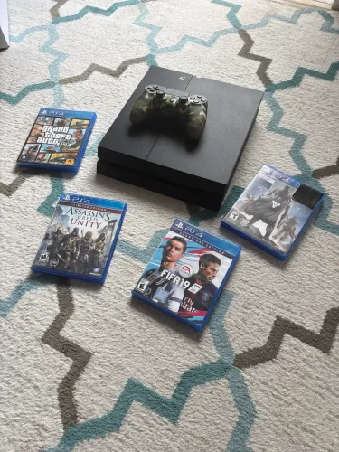 PS4 usado + Jogos
