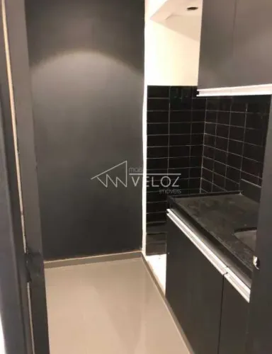 Sala : / Comercial / Centro