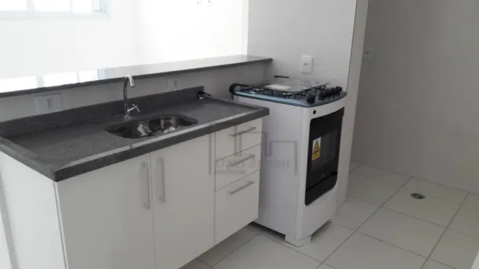 Apartamento com 1 dormitório para alugar, 42 m² por R$ 1.700/mês - Vila Hortência - Soroca