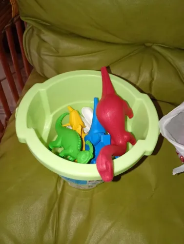 Baldinho com bichinhos dinossauro 