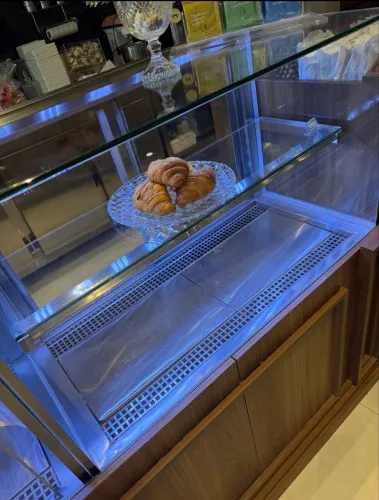 Vitrine quente
