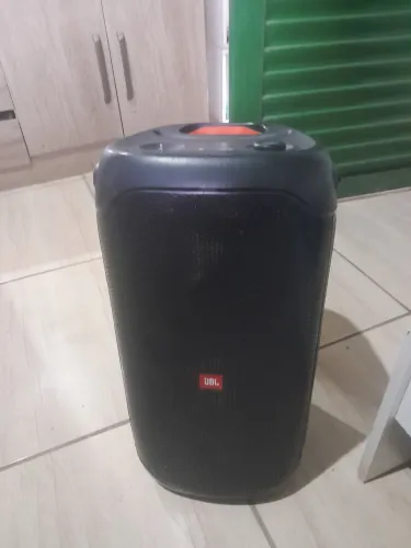 Caixa de som JBL 