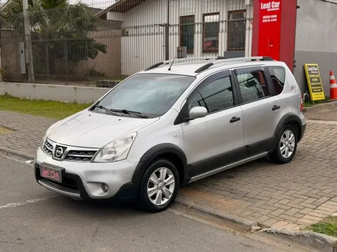 Nissan Livina X-gear Sl/X-gear 1.8 Flex F. Aut. 2013