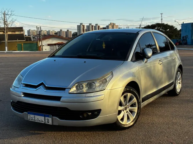 Citroen C4 Excl.2.0/2.0 Solaris Flex 16V 5P Aut. 2011