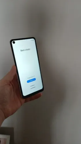 Celular Samsung Galaxy A21S branco usado em excelente estado