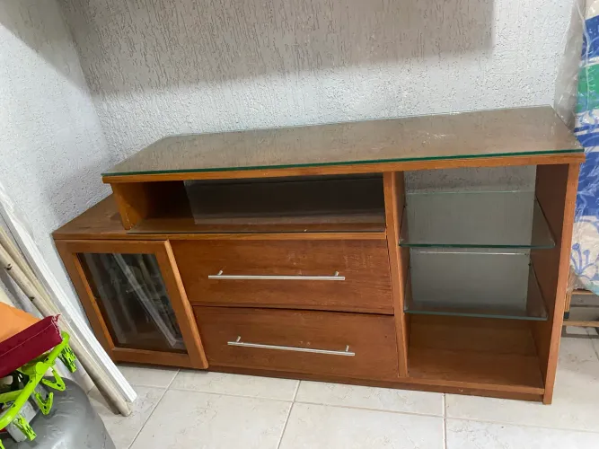Vendo rack madeira maciça